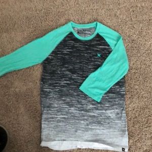 Hurley 3/4 sleeve t shirt size medium